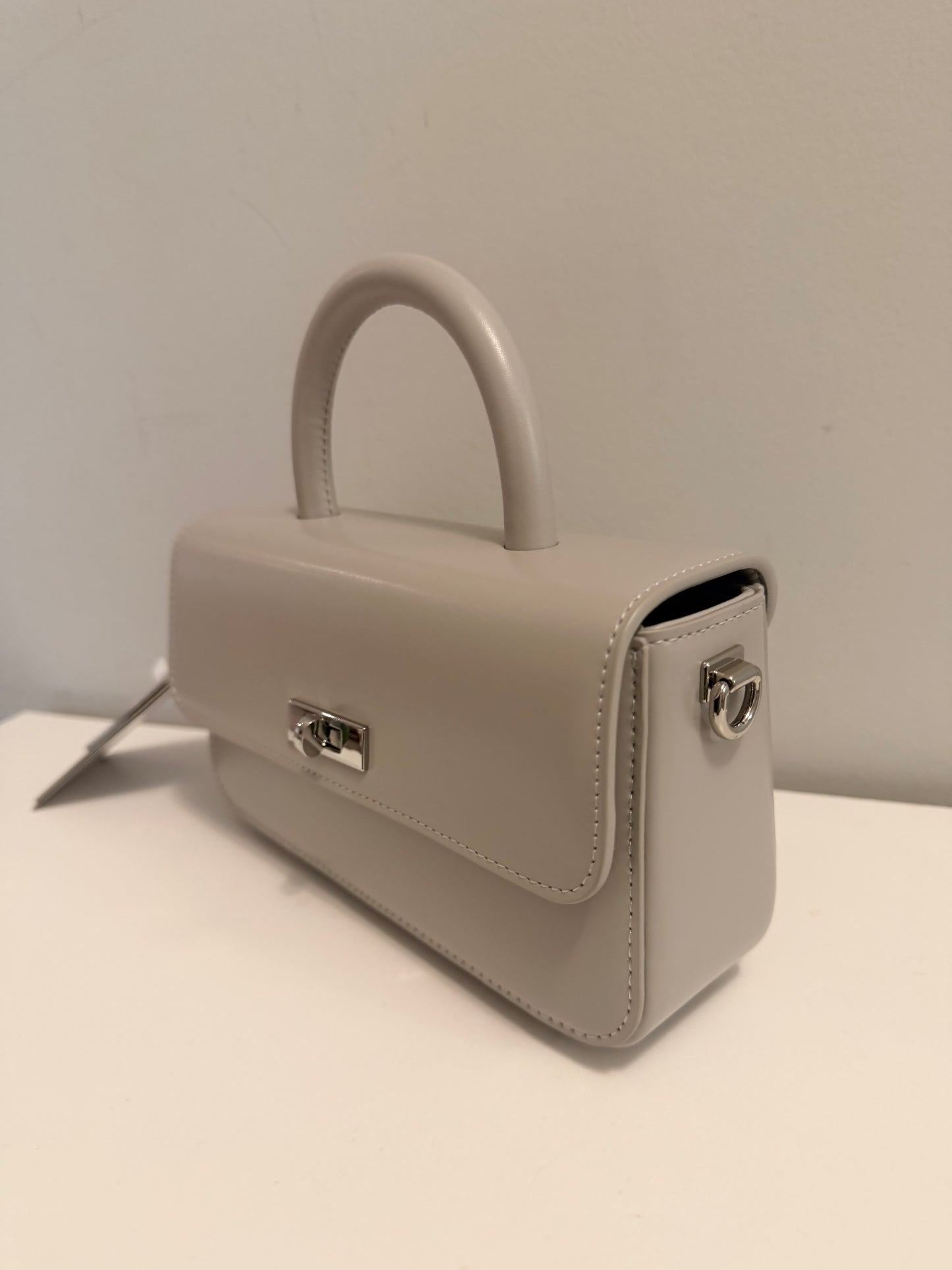 The Chelsea Bag Small Creme