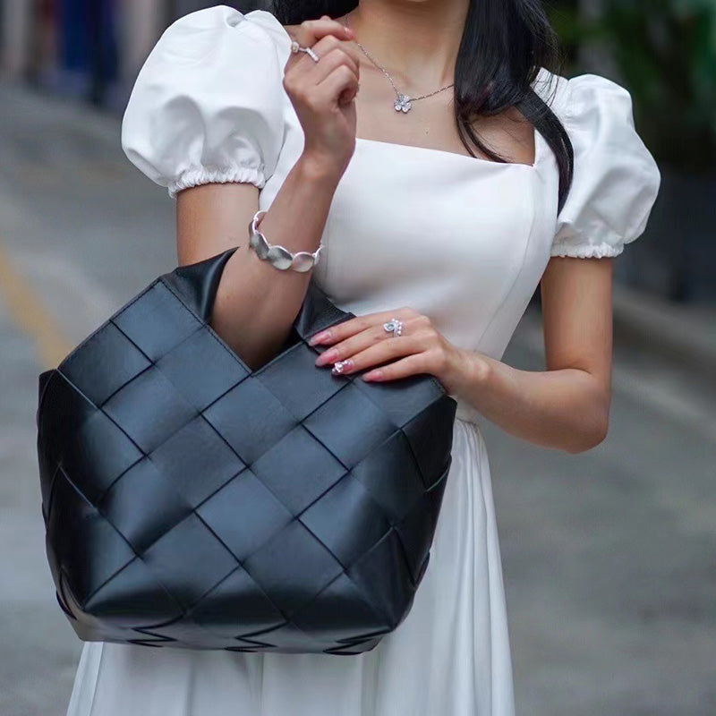 The Joyce bag