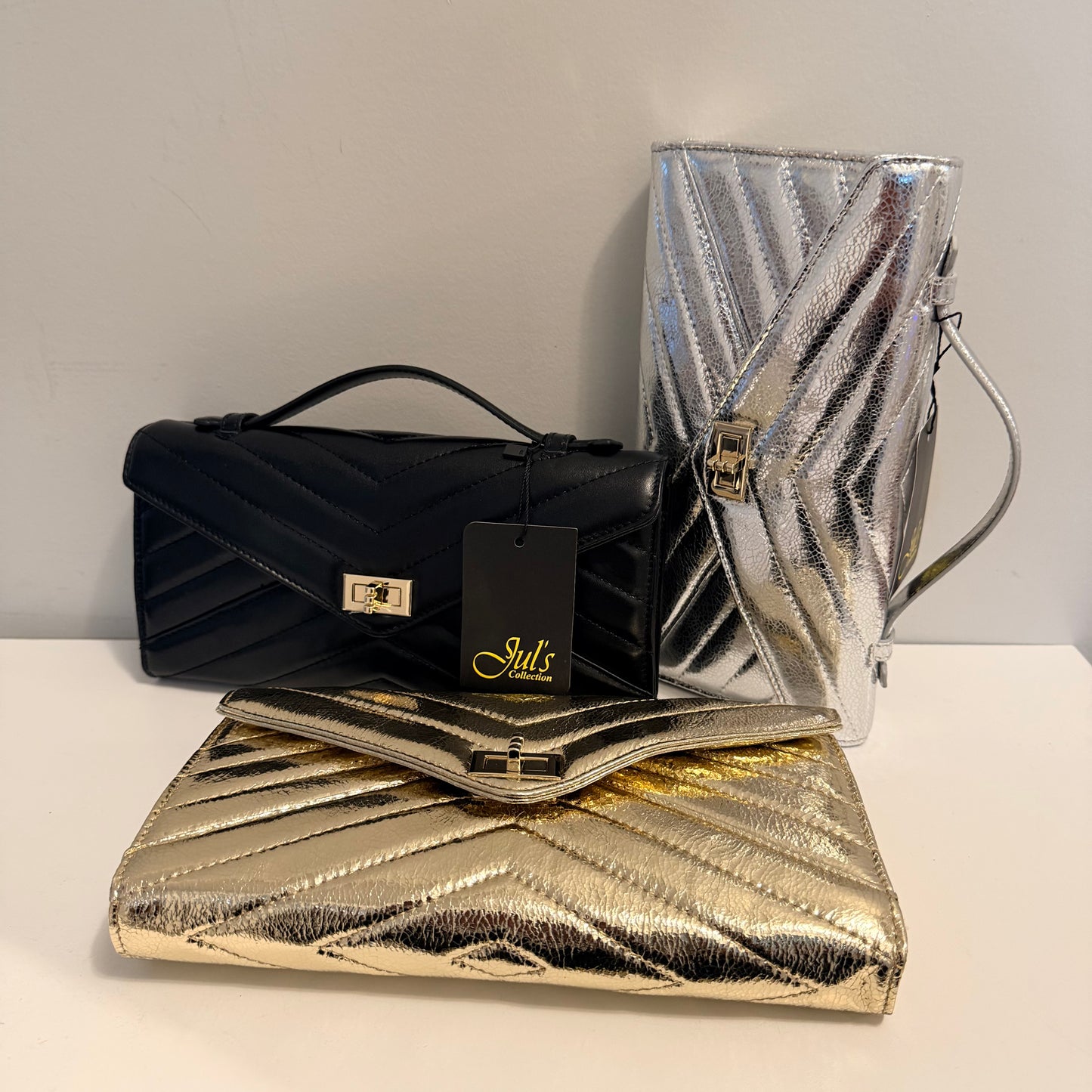 The Holiday Clutch Small Gold