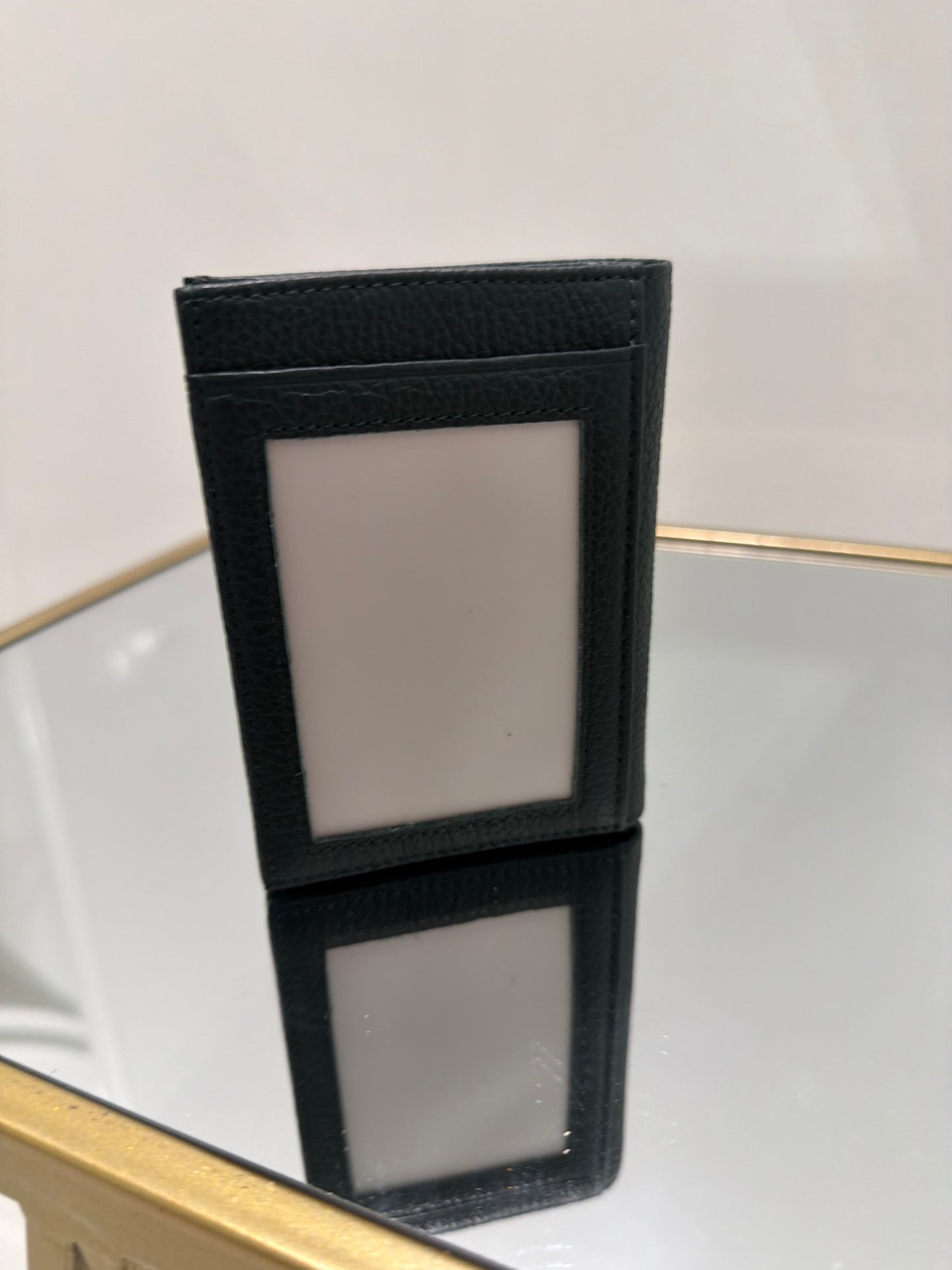 The Bifold Wallet -Medium Burgundy