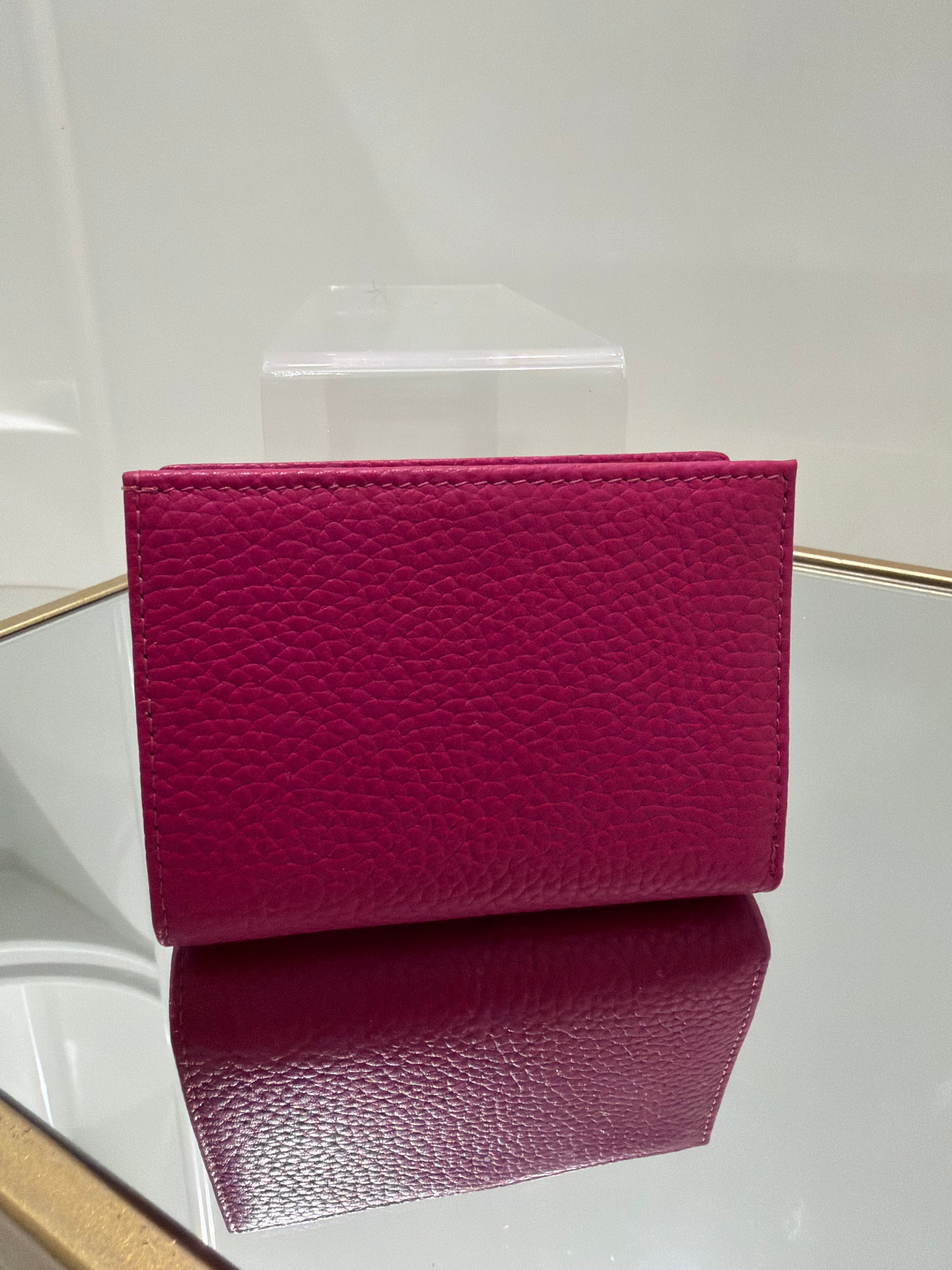 The Bifold Wallet -Medium Burgundy
