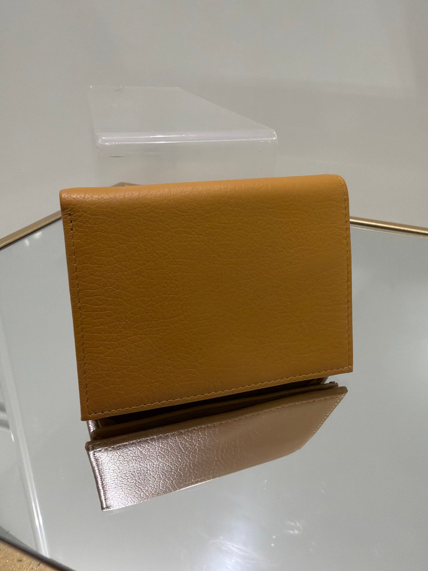 The Bifold Wallet -Medium Burgundy