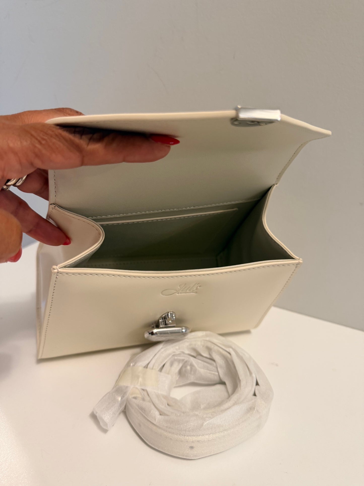 The Imogen Bag Creme