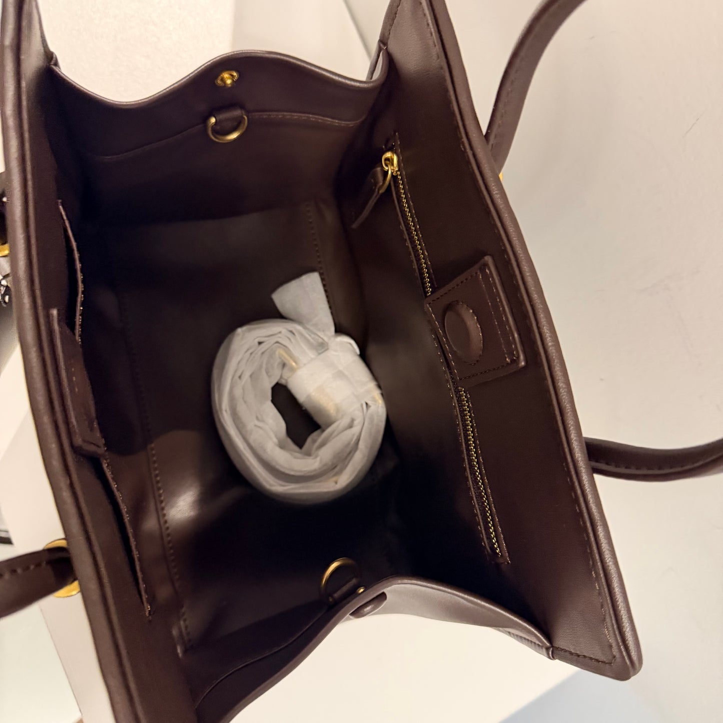 The Pilar Bag Medium Dark Brown