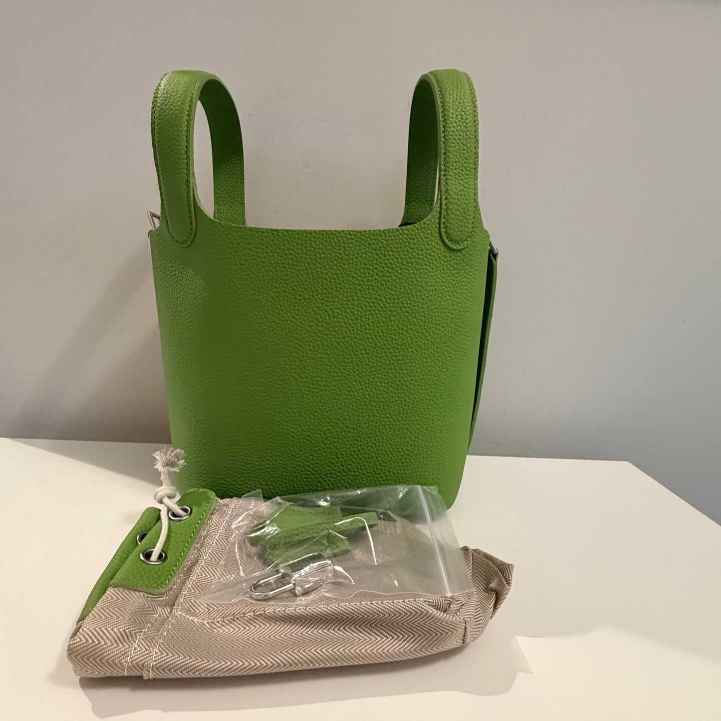 The Jazmine Bag -Medium Green
