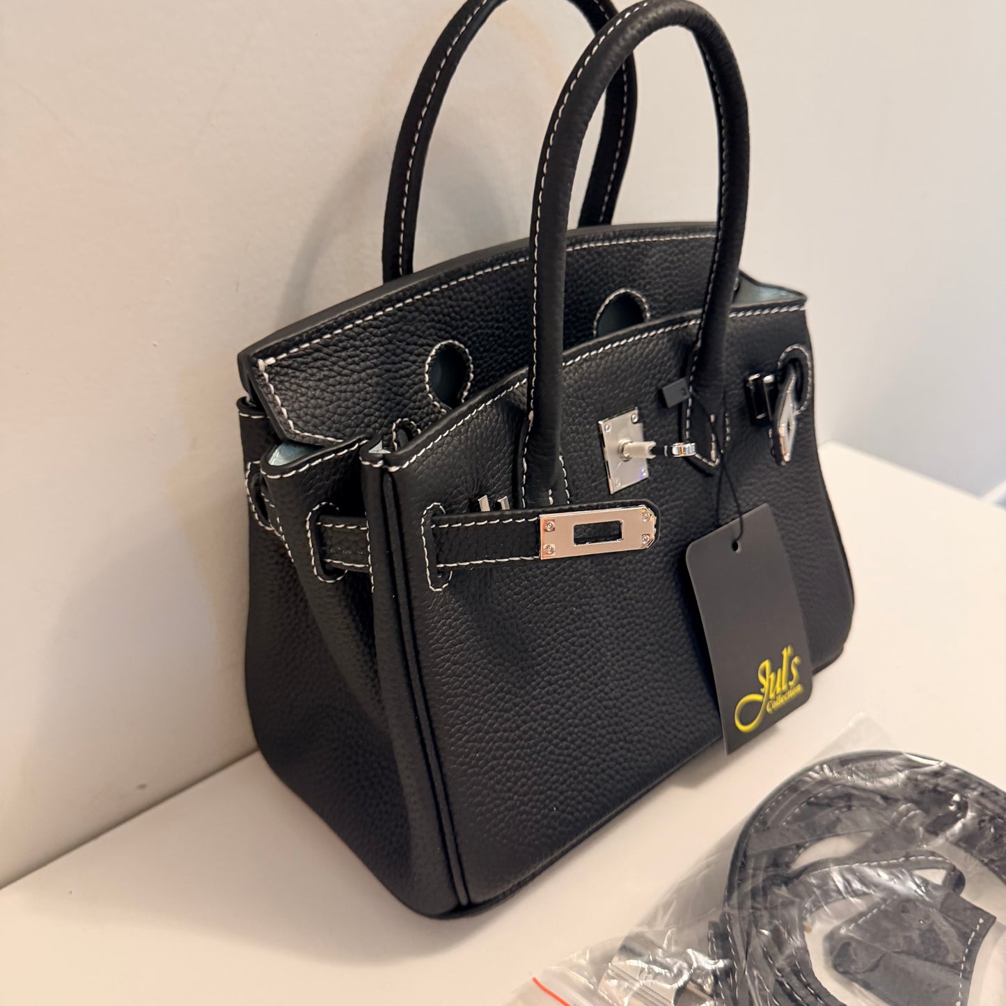 The Mini Madame B Bag - Black