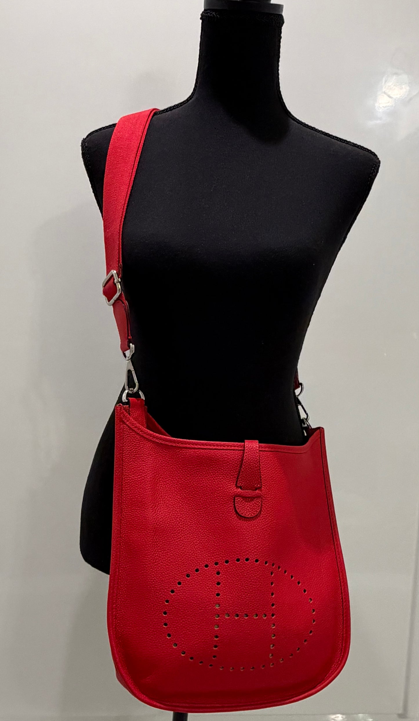The Dixie Bag - Red XL