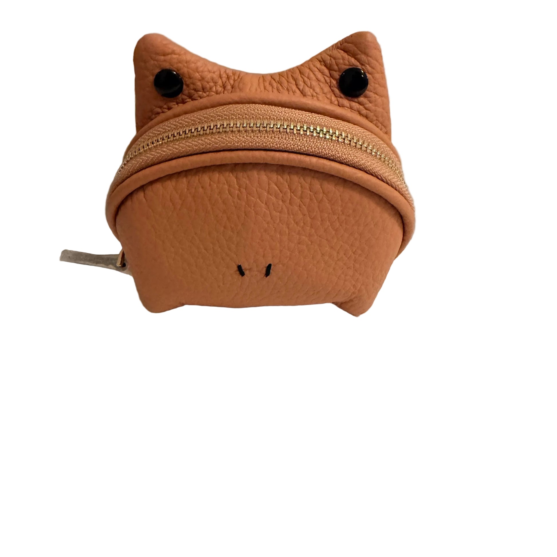 Brown leather pouch shaped like a cat with a zipper on a neutral background