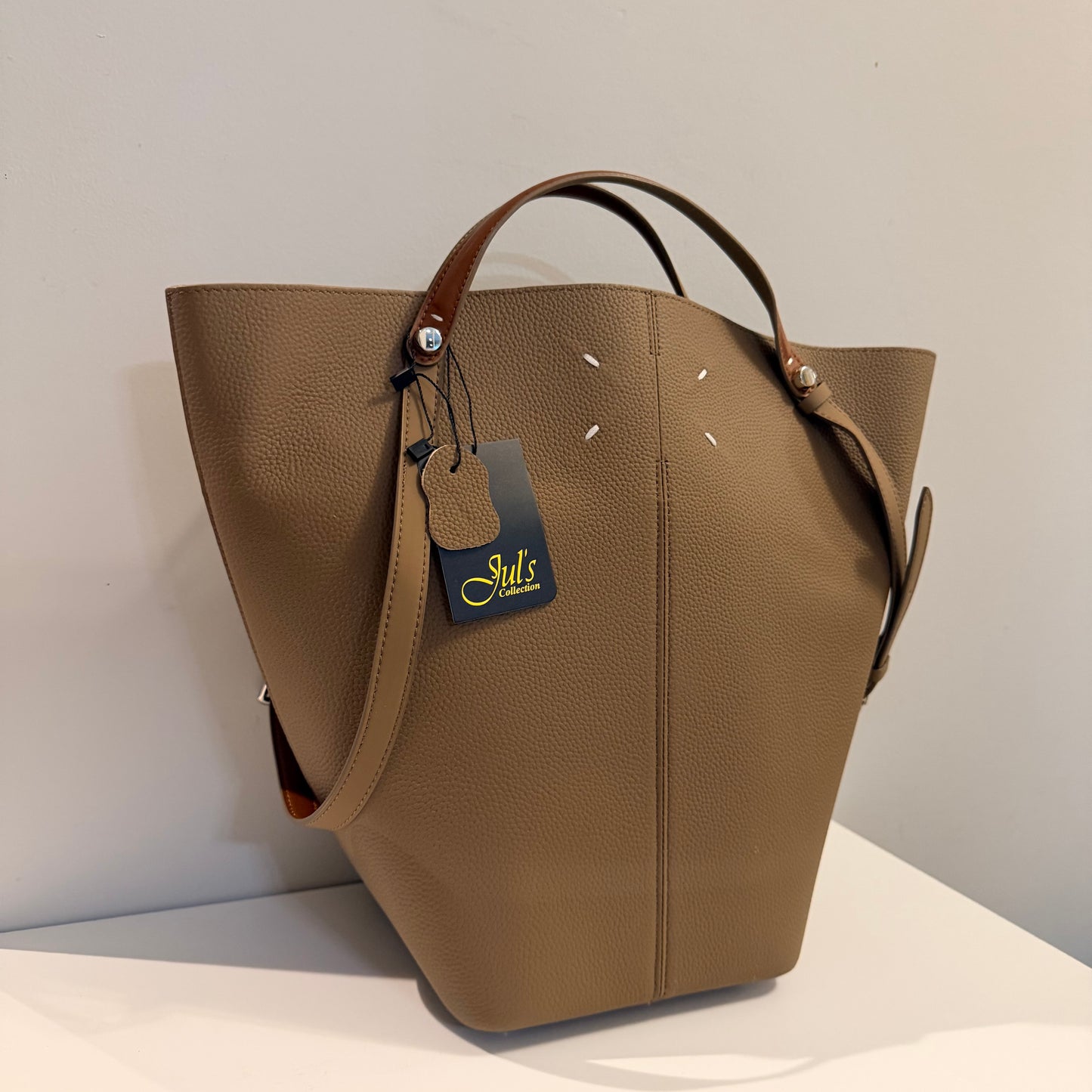 The Zina Bag-Taupe XXL