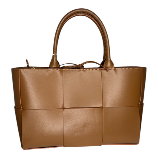 The Woven Grand Bag - Brown